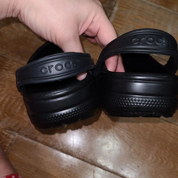 Crocs Black Unisex Kids Junior Size 2 Comfort Clogs - Picture 8 of 8